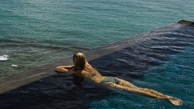 MAIA Luxury Resort & Spa - Infinity Pool